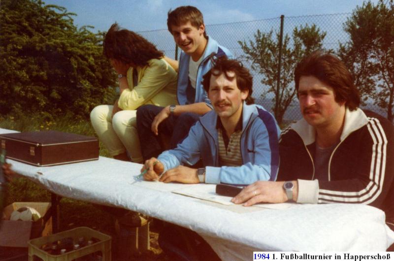 1984.04-1.-Fussballturnier-in-Happerschoss
